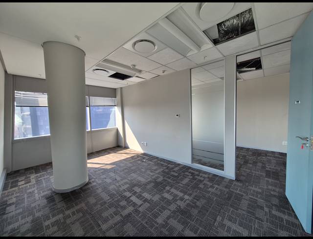 308M² OFFICE TO LET IN SANDTON CENTRAL